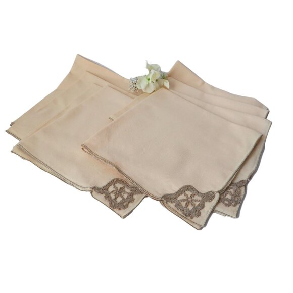 8 Vintage Napkins Cream Open Work Cotton Napkins - Picture 1 of 3